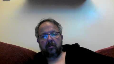 Snapshot of robxx32 chatting on April 15, 10:21 pm robxx32 online show from April 15, 10:21 pm