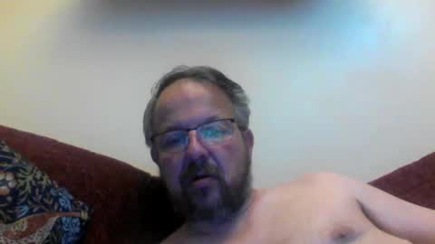 Snapshot of robxx32 chatting on April 20, 10:00 pm robxx32 online show from April 20, 10:00 pm