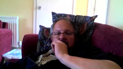 Snapshot of robxx32 chatting on May 8, 3:06 pm robxx32 online show from May 8, 3:06 pm