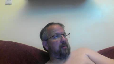 Snapshot of robxx32 chatting on June 17, 11:12 am robxx32 online show from June 17, 11:12 am
