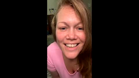 Snapshot of robyn6869 chatting on February 8, 8:10 pm robyn6869 online show from February 8, 8:10 pm