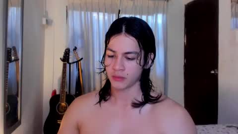 Snapshot of roca_inca chatting on January 27, 12:05 pm roca inca online show from January 27, 12:05 pm