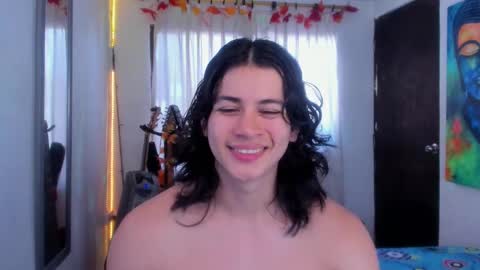 Snapshot of roca_inca chatting on February 17, 7:10 pm roca inca online show from February 17, 7:10 pm