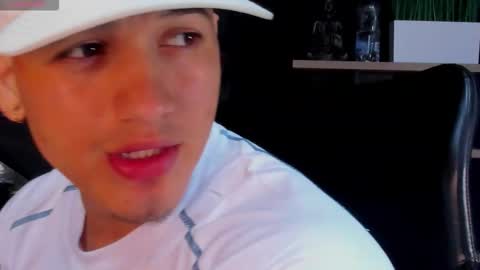 rocco_santos online show from November 26, 12:22 am