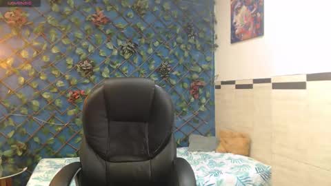 Roccoallegeri online show from March 26, 12:11 pm