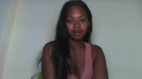 Snapshot of rochellinah chatting on April 7, 11:32 am rochellinah online show from April 7, 11:32 am
