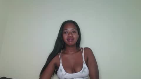 Snapshot of rochellinah chatting on April 27, 10:13 am rochellinah online show from April 27, 10:13 am
