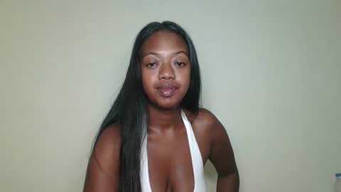 Snapshot of rochellinah chatting on May 2, 12:15 am rochellinah online show from May 2, 12:15 am