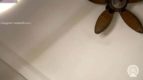 Samantha Estephania  online show from November 24, 12:21 am