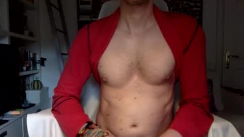 Snapshot of rocketviper chatting on October 27, 3:16 pm RocketViper online show from October 27, 3:16 pm