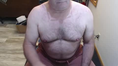 Snapshot of rockhard63 chatting on April 20, 2:25 am rockhard63 online show from April 20, 2:25 am