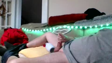 Snapshot of rockinghard7 chatting on January 8, 7:27 pm cum mature edging daddy cock online show from January 8, 7:27 pm