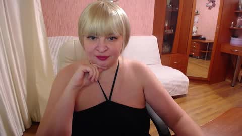 Snapshot of rocknlinxx chatting on September 30, 3:50 pm Rocknlinxx online show from September 30, 3:50 pm