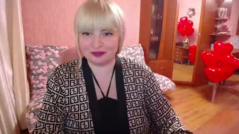 Snapshot of rocknlinxx chatting on October 18, 4:19 pm Rocknlinxx online show from October 18, 4:19 pm