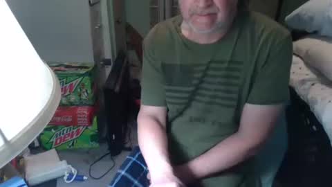 Snapshot of rocky082288 chatting on February 20, 10:27 am rocky082288 online show from February 20, 10:27 am