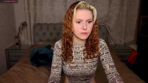 Rockel online show from December 1, 9:42 pm