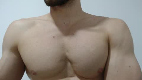 rocky muscle online show from March 29, 7:14 pm