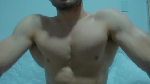 rocky muscle online show from May 8, 1:44 am