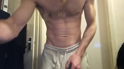 roddeep69 online show from March 10, 4:03 pm