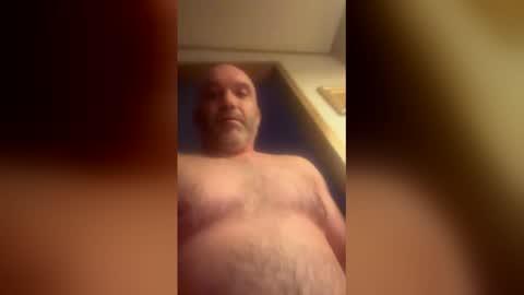 Snapshot of roddyt1127 chatting on March 29, 3:28 am roddyt1127 online show from March 29, 3:28 am