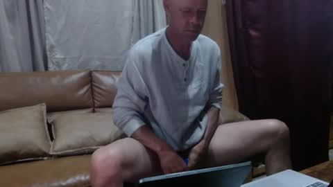 Rodkirk41... online show from October 12, 10:36 am