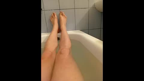 F online show from March 22, 9:29 pm