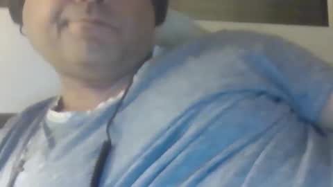 Snapshot of rodyboy80 chatting on January 4, 2:25 am rodyboy80 online show from January 4, 2:25 am