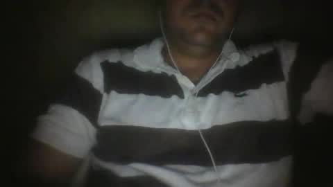 Snapshot of roger3600 chatting on November 23, 10:42 pm Roger online show from November 23, 10:42 pm