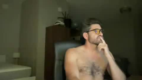 Snapshot of rogersterling11 chatting on July 8, 8:35 pm Roger Sterling online show from July 8, 8:35 pm