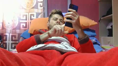 Banderas online show from March 24, 9:47 am