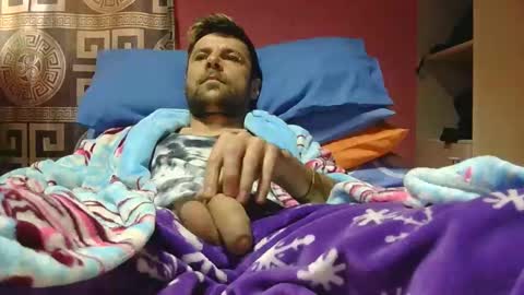 Banderas online show from March 26, 8:20 am