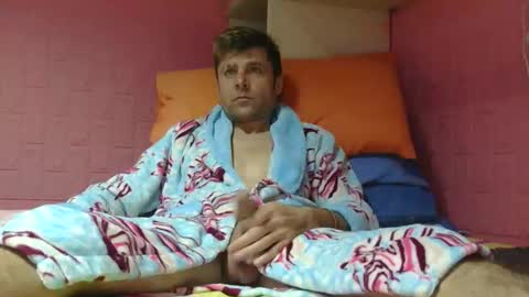 Banderas online show from April 1, 7:22 pm