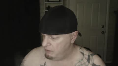 Snapshot of roinaz chatting on January 1, 7:41 am roinaz online show from January 1, 7:41 am