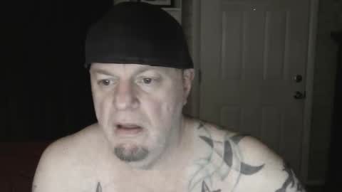 Snapshot of roinaz chatting on January 3, 11:12 pm roinaz online show from January 3, 11:12 pm