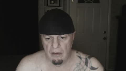 Snapshot of roinaz chatting on January 13, 1:56 am roinaz online show from January 13, 1:56 am