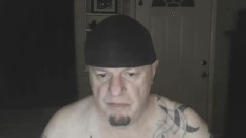 Snapshot of roinaz chatting on January 13, 11:27 pm roinaz online show from January 13, 11:27 pm