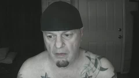 Snapshot of roinaz chatting on January 23, 9:29 am roinaz online show from January 23, 9:29 am