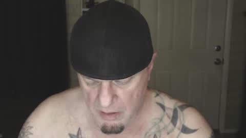 Snapshot of roinaz chatting on January 27, 8:49 pm roinaz online show from January 27, 8:49 pm