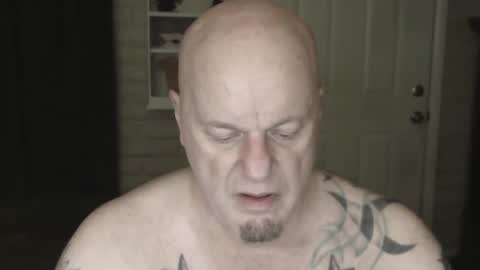 Snapshot of roinaz chatting on February 27, 3:14 am roinaz online show from February 27, 3:14 am