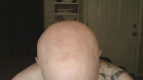 Snapshot of roinaz chatting on March 9, 11:14 pm roinaz online show from March 9, 11:14 pm