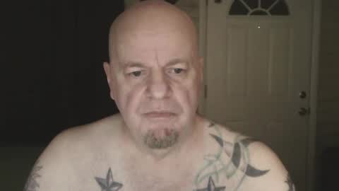 Snapshot of roinaz chatting on March 24, 6:57 pm roinaz online show from March 24, 6:57 pm