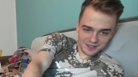 Snapshot of rokko_diamond777 chatting on October 5, 4:49 pm taylor fox online show from October 5, 4:49 pm