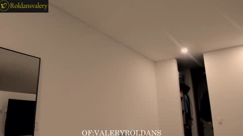 Valery Roldans online show from January 12, 2:35 am