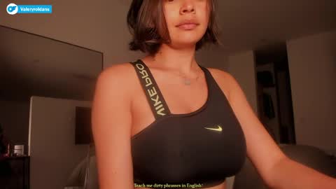 Valery Roldans online show from May 14, 2:07 am