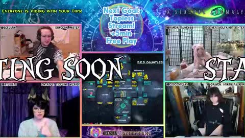 Snapshot of rollseduction chatting on January 14, 12:38 am Roll For Seduction online show from January 14, 12:38 am