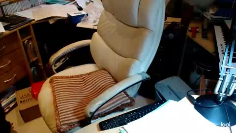 Snapshot of rolydawe chatting on January 7, 3:36 pm rolydawe online show from January 7, 3:36 pm