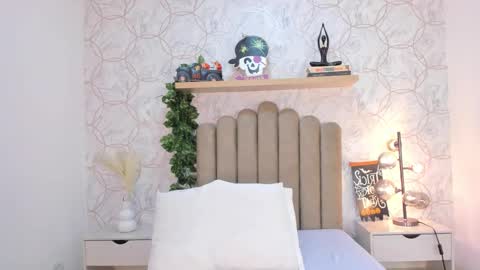 Snapshot of roma_love_ chatting on November 1, 12:07 pm   online show from November 1, 12:07 pm