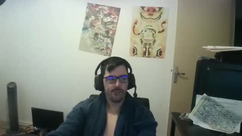 romainb72 online show from December 22, 8:44 am