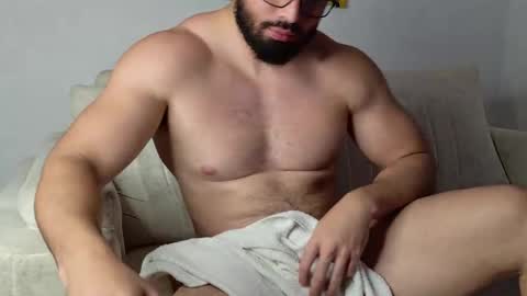 Roman Lux online show from March 29, 5:51 am