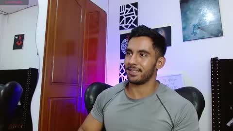 Roman online show from October 6, 7:55 pm